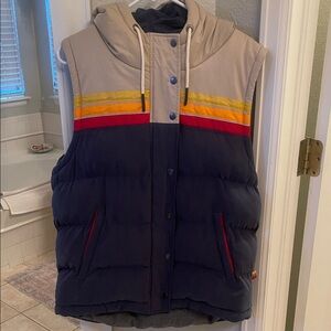 YoCorado Unisex Epic Fader Puffer Hooded Vest Sz XL Polyester Fill Great Shape!
